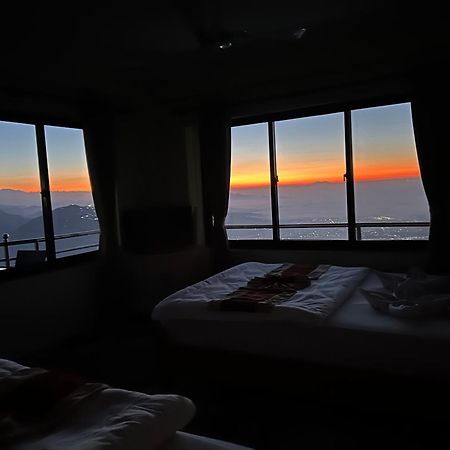 Hotel Pristine Himalaya Pokhara Bagian luar foto