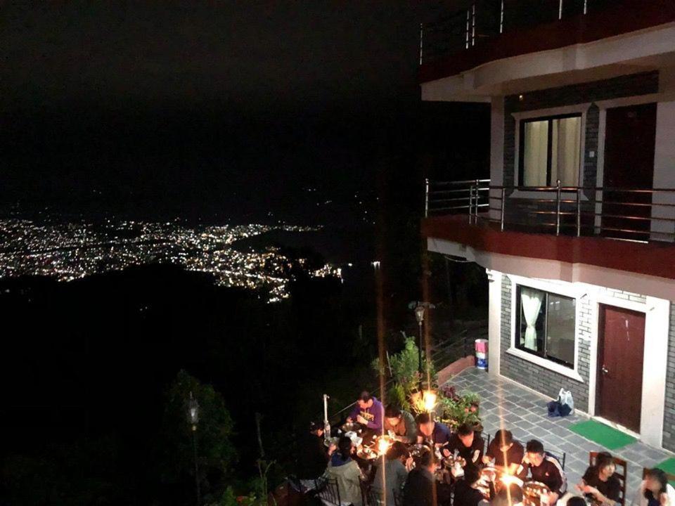 Hotel Pristine Himalaya Pokhara Bagian luar foto