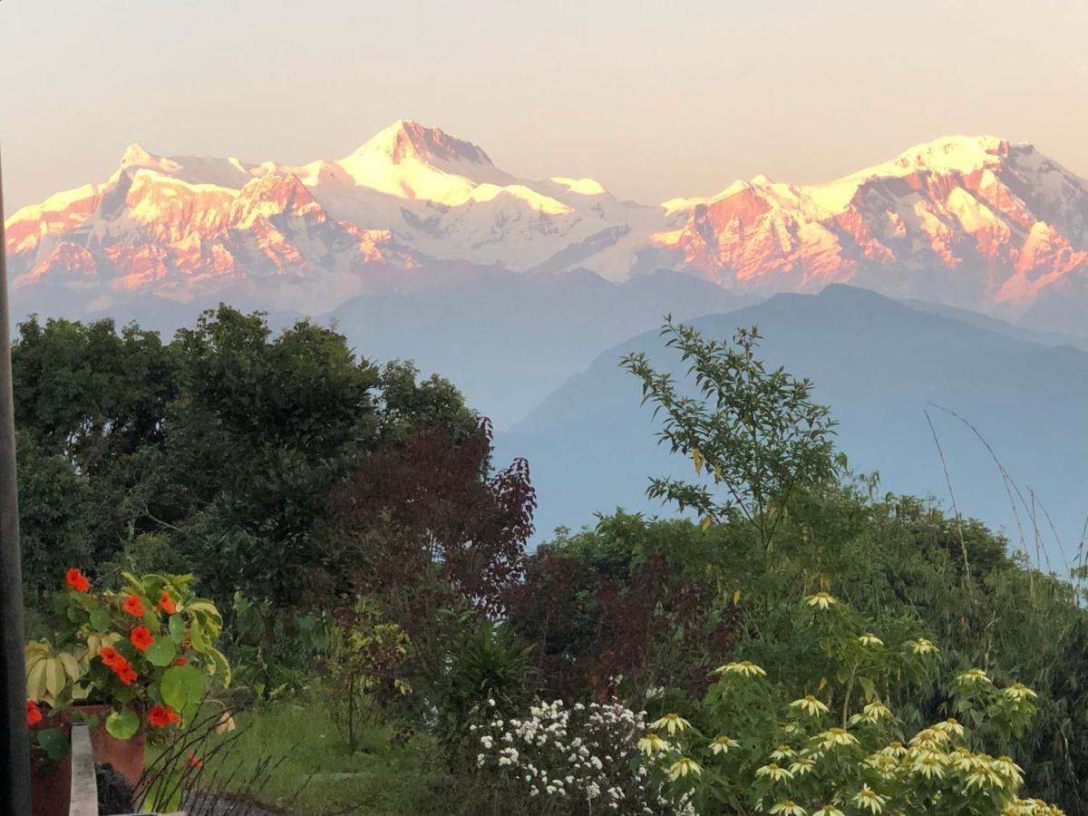Hotel Pristine Himalaya Pokhara Bagian luar foto